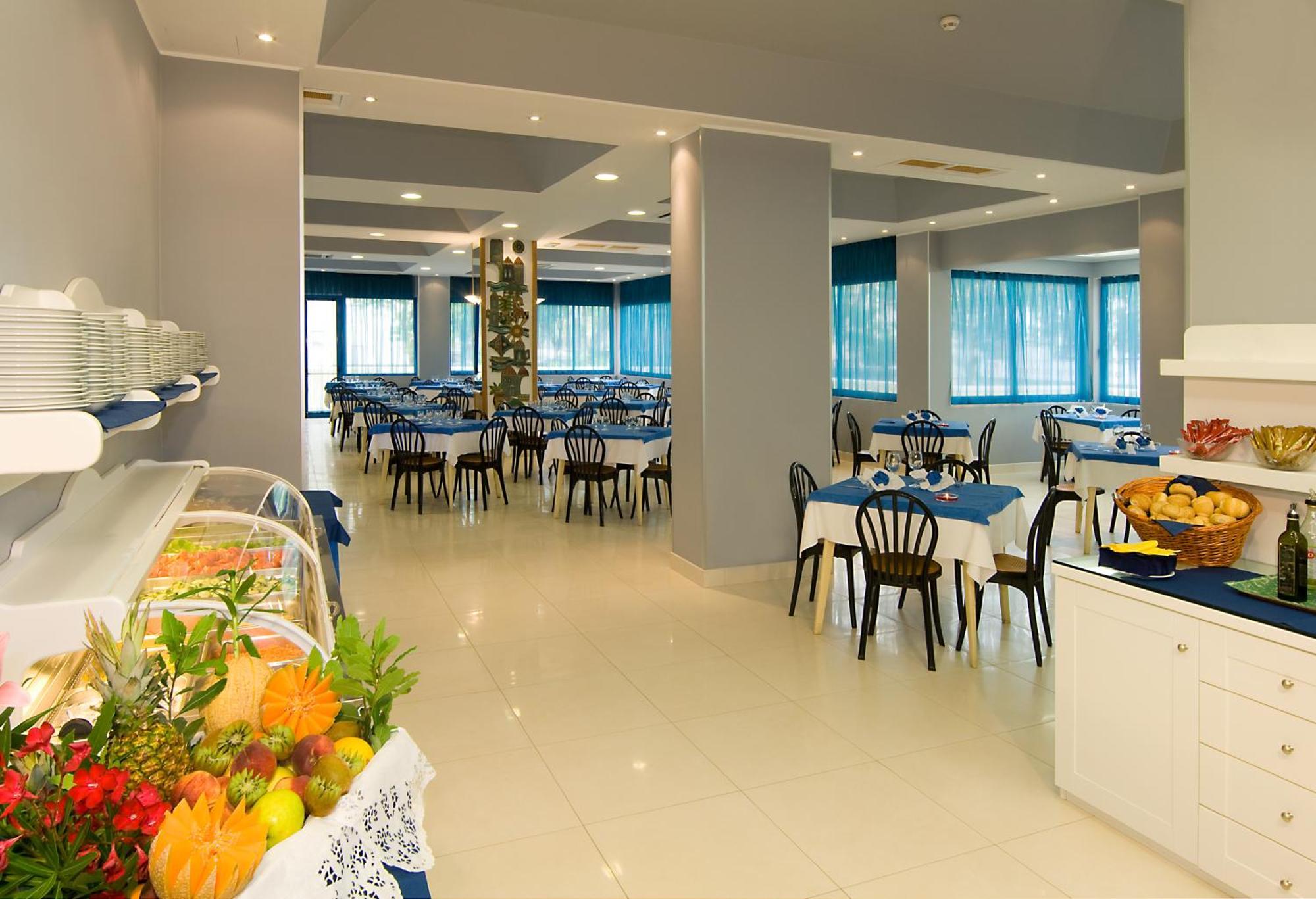 Hotel Miami Лидо-ди-Езоло Экстерьер фото